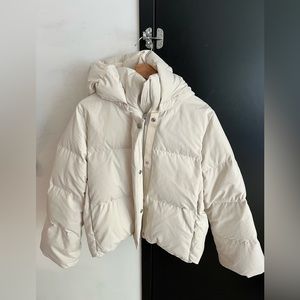 Banana Republic Alps Puffer Jacket, Cream, Size Medium